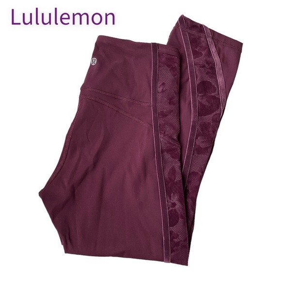lululemon athletica Pants - Lululemon Wunder-Under Crop High Rise, Size 4-6, Special Edition